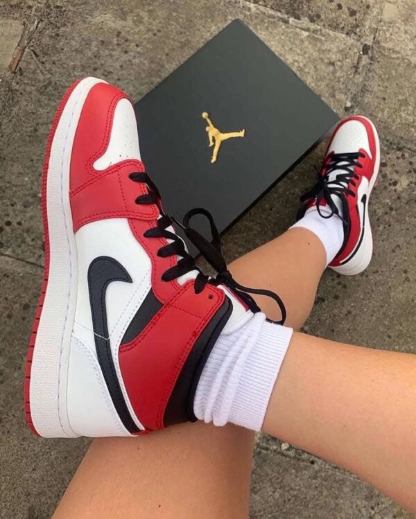 Tenis tipo Nike Rojo-Blanco Paloma negra (se envía talla surtida) - Imagen 3
