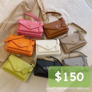 Bolsa Guess Placa (se envia surtido)