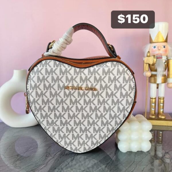 Bolsa Corazon Michael Kors (se envia surtido)