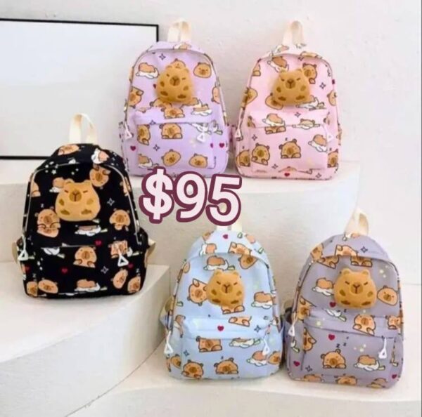 Mochila Capibara Con Peluche (Se Envia SURTIDO)