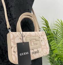 Bolsa de mano Guess (se envia surtido)