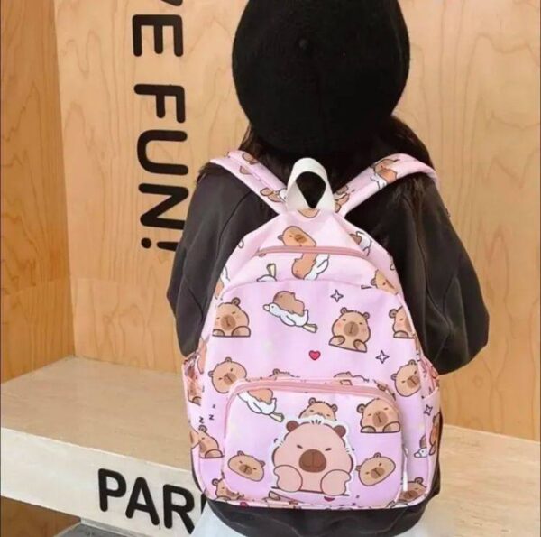 Mochila Capibara Con Peluche (Se Envia SURTIDO) - Imagen 2