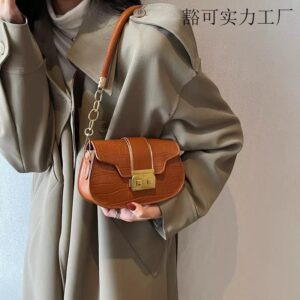 Bolsa Curpiel Broche (se envia surtido)