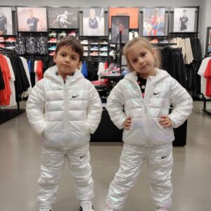 Conjunto Nike Brilloso (se envia surtido)